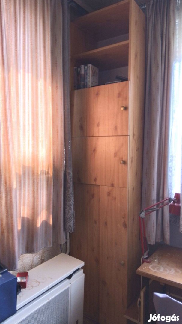 Szekrények, szekrénysor