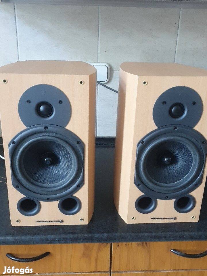 Szekrenyhez, wharfedale, sok highend tartalom benne