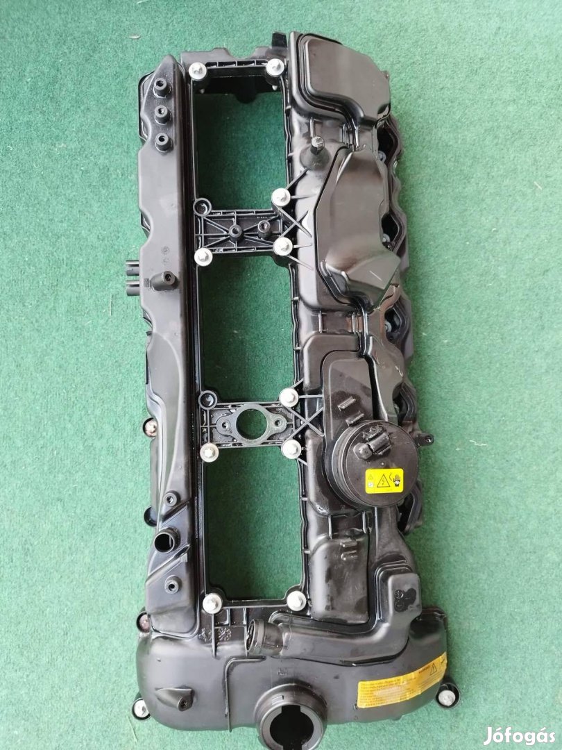 Szelepfedél csavarokkal 3.0 benzines kb 70ezer km-t ment eladó