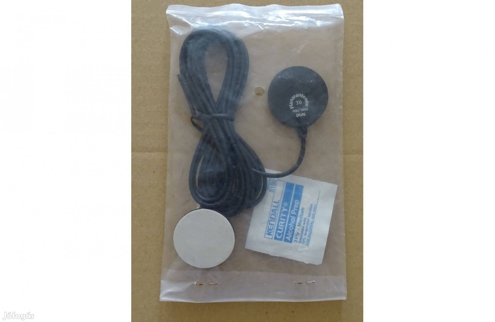 Szélvédőre ragasztható Dual GSM antenna