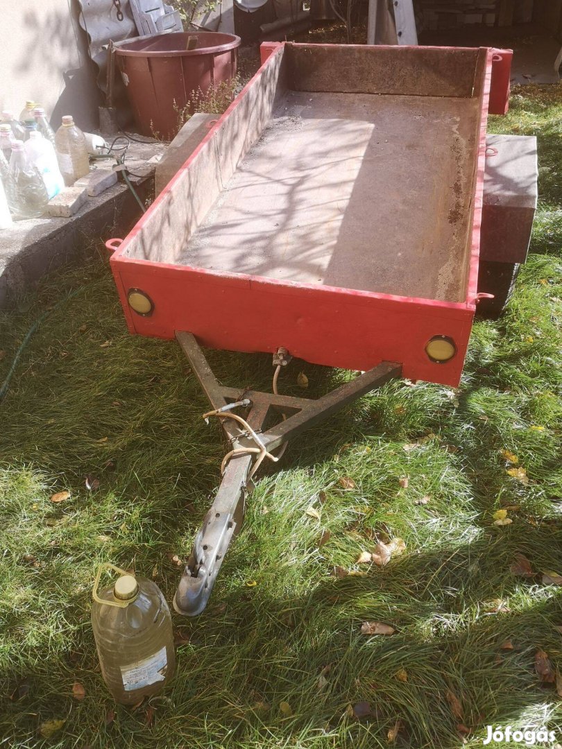 Személygépkocsi utánfutó