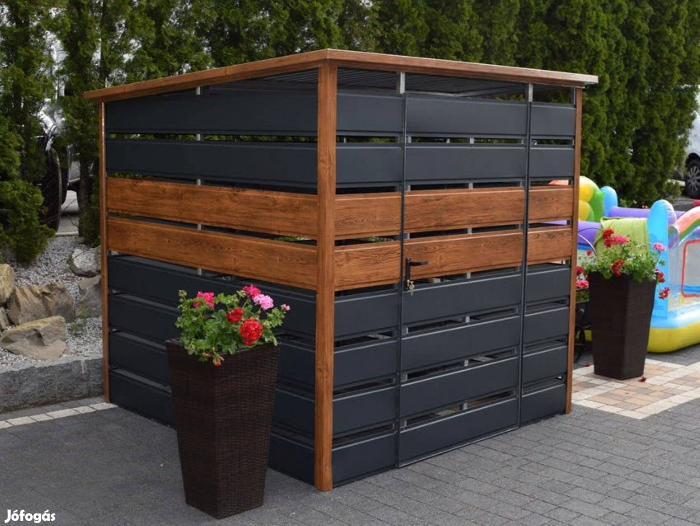 Szemeteskuka tároló KL2 2 x 2 m országos ingyenes