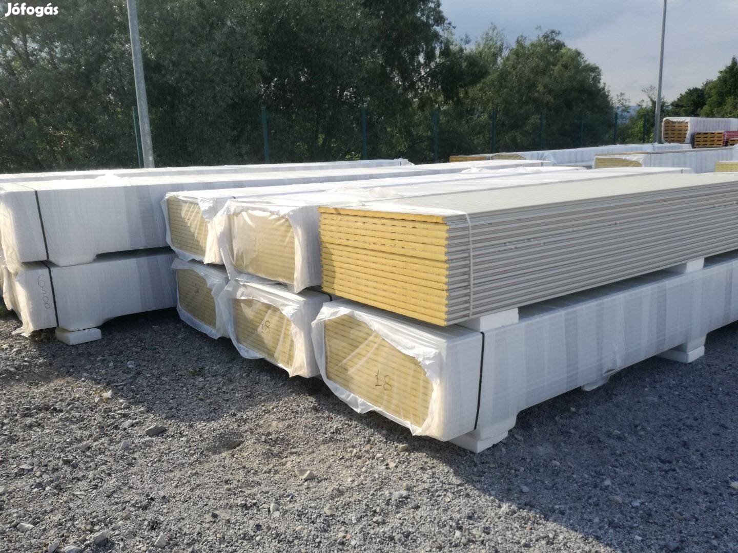 Szendvicspanel Oldalpanel
