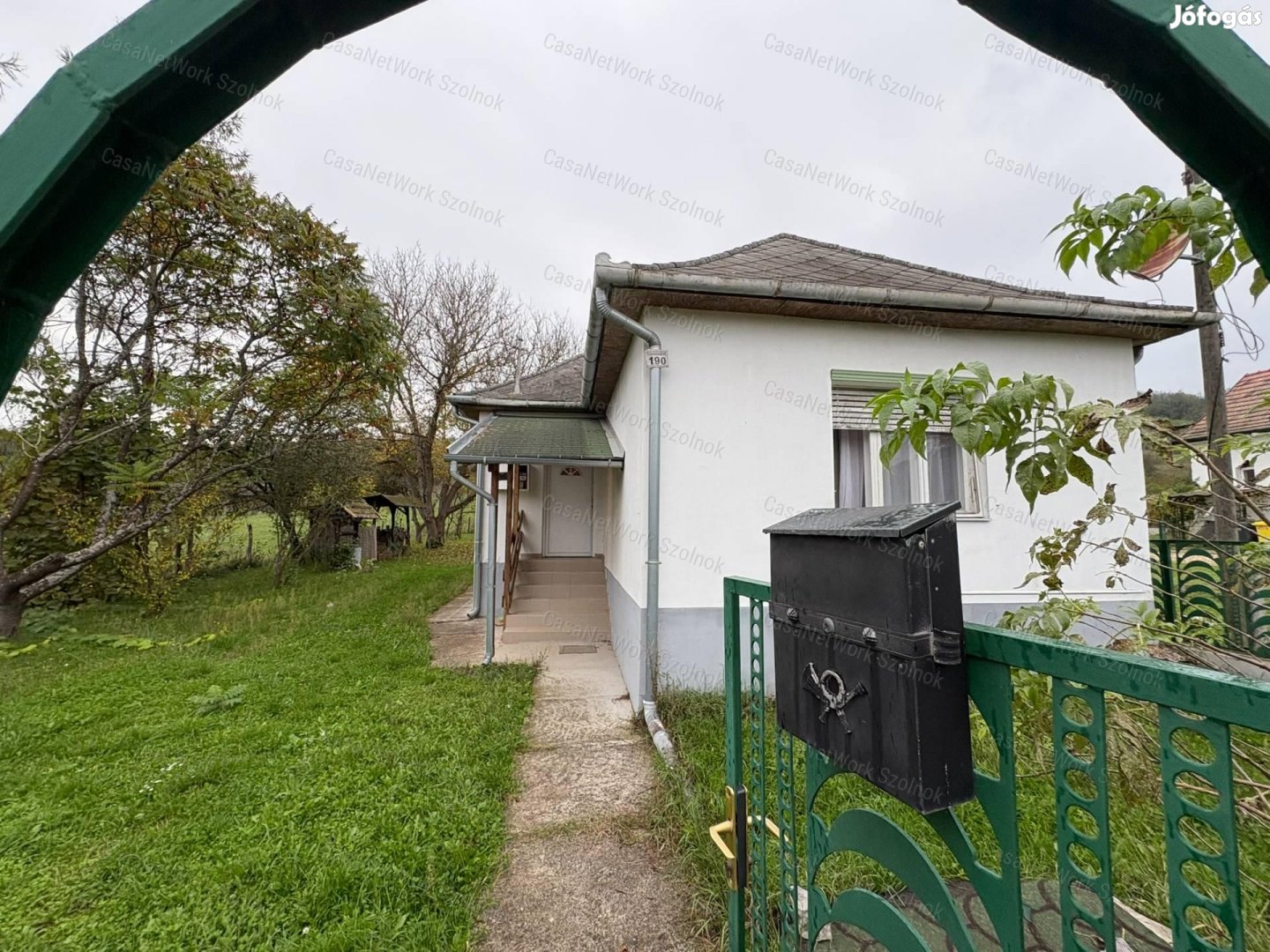 Szentdomonkoson 2+1 szobás családi ház eladó!