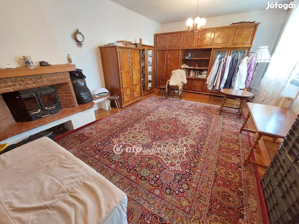 Szentesi eladó 168 nm-es ház