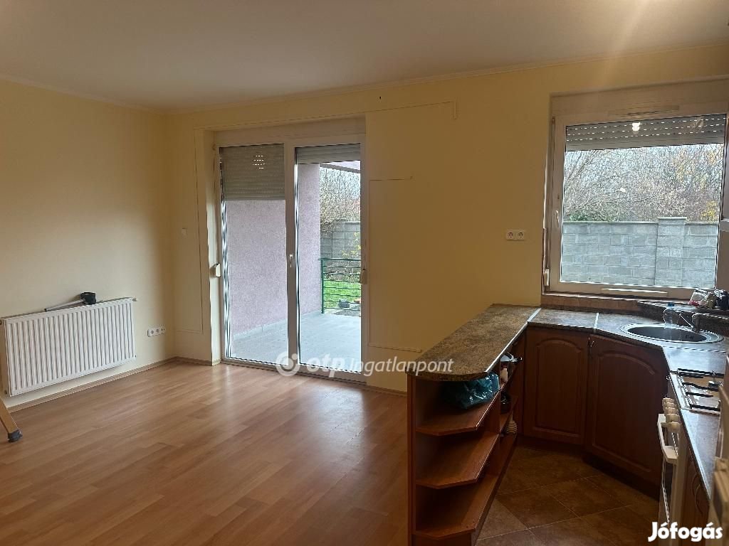 Szentlőrinci 58 nm-es lakás eladó