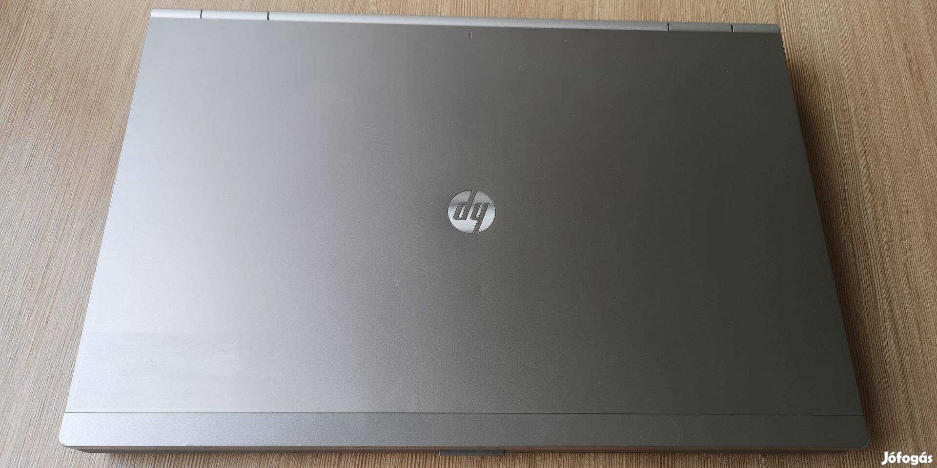 Szép HP Elitebook 8560p i7-2620M ATI HD 6470M VGA egér táska