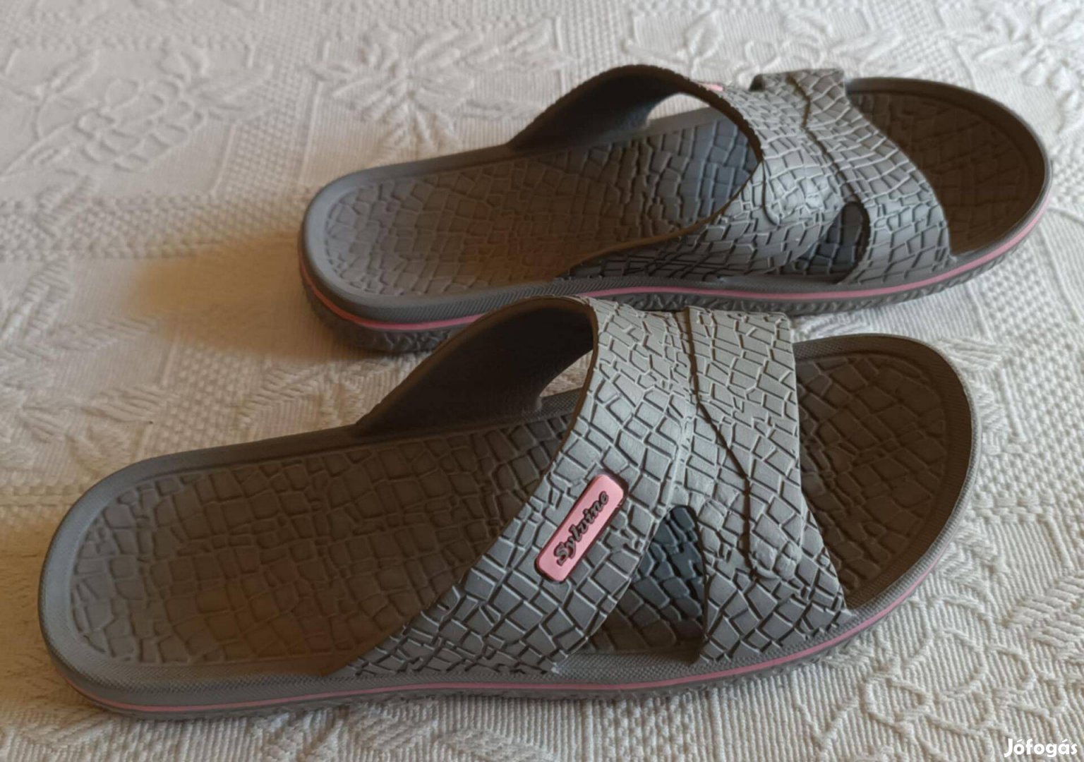 Szép Puha Sylvine Szürke Pink Papucs Strandpapucs 40 méret