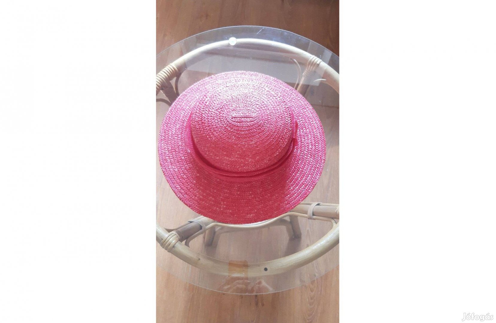 Szép, elegáns női kalap, pink színben eladó