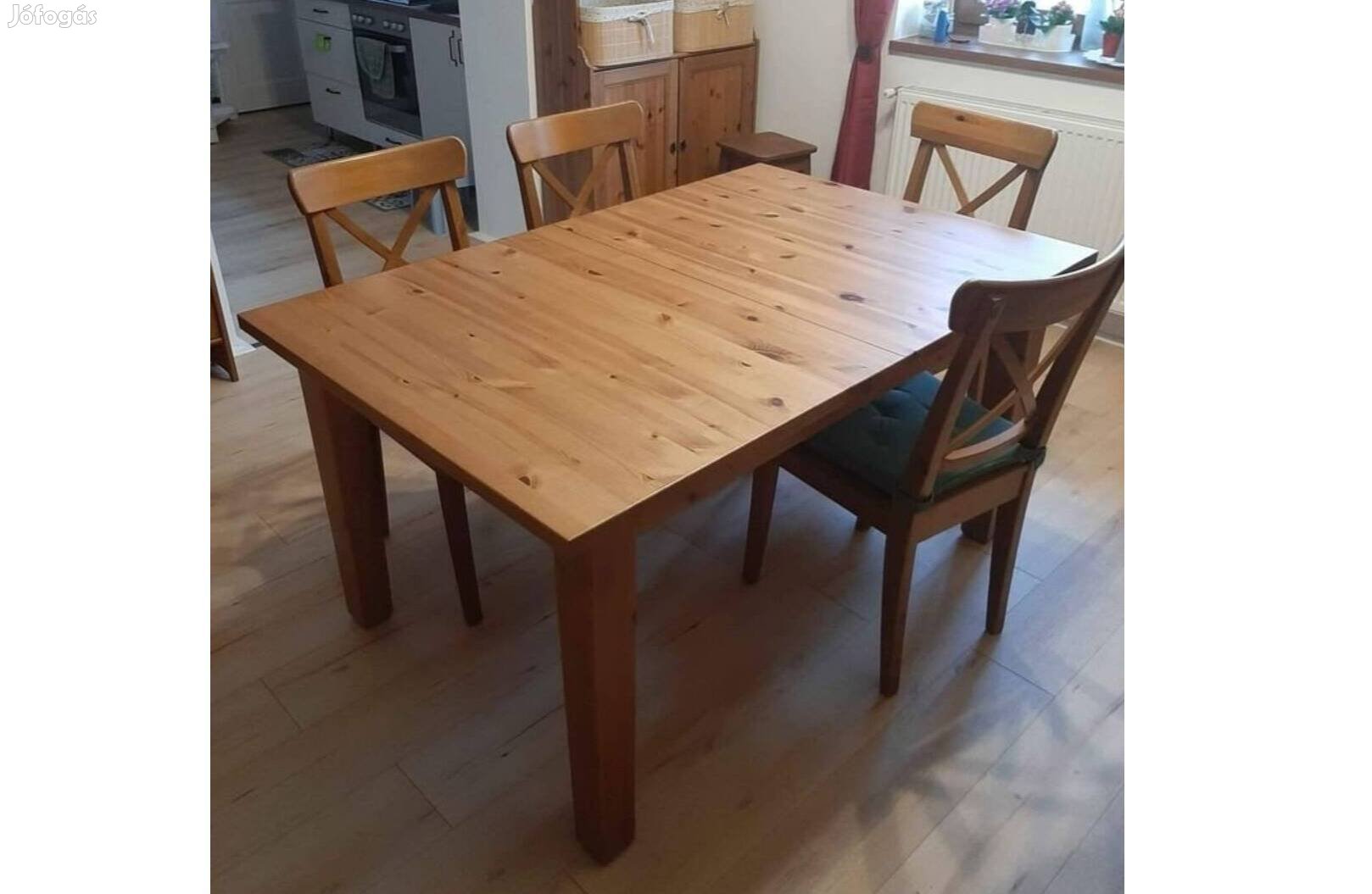 Szép áll. IKEA Stornas fenyő bőv. étkezőasztal