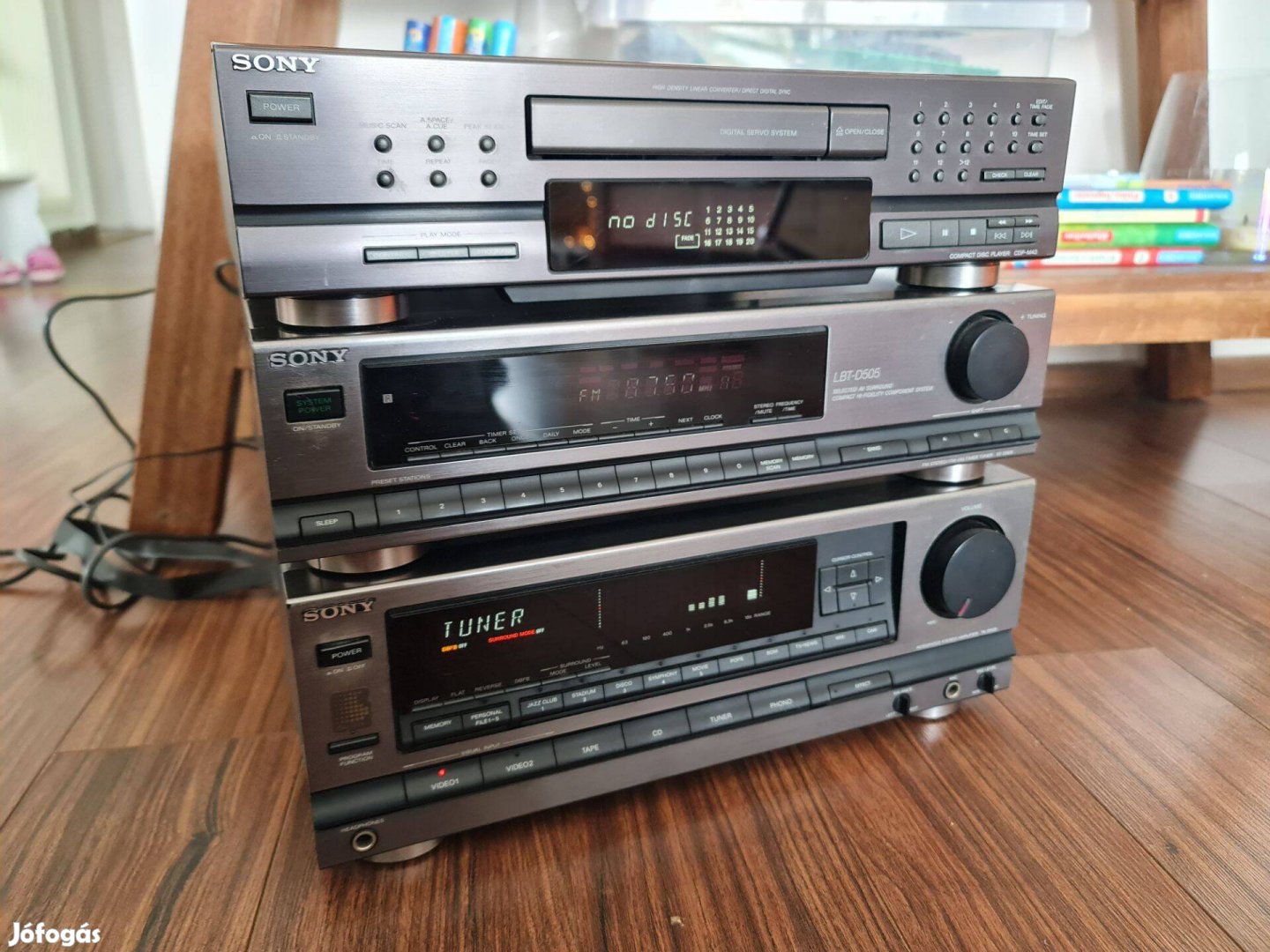 Szép állapotban eladó Sony LBT-505 hifitorony, erősítő, tuner eladó