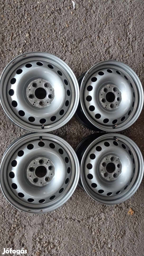 Szép állapotú 16 colos 5x112 lyukosztású használt Mercedes Vito/Viano
