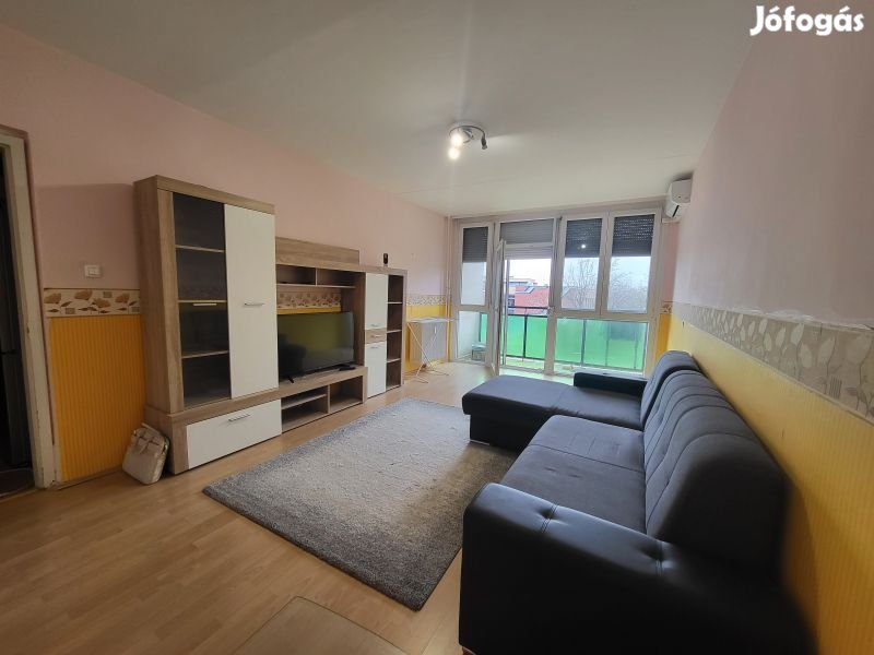 Szép állapotú 2. emeleti egyetemvárosi lakás