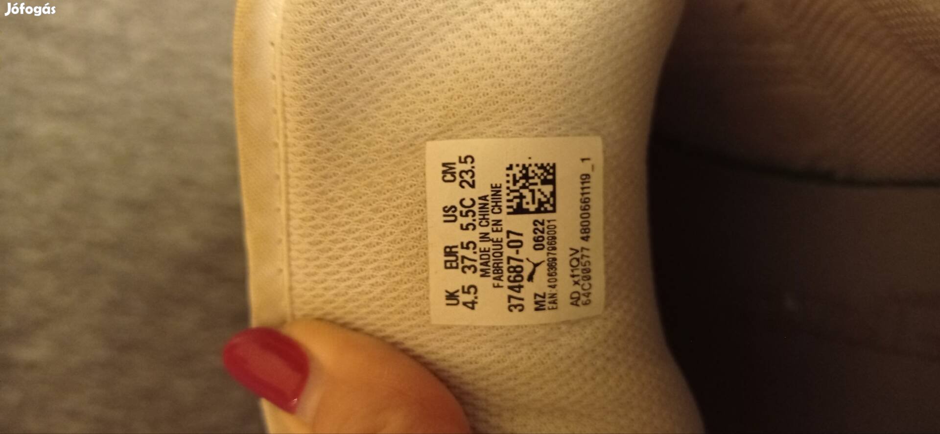 Szép állapotú 37,5 Puma magasszárú cipő