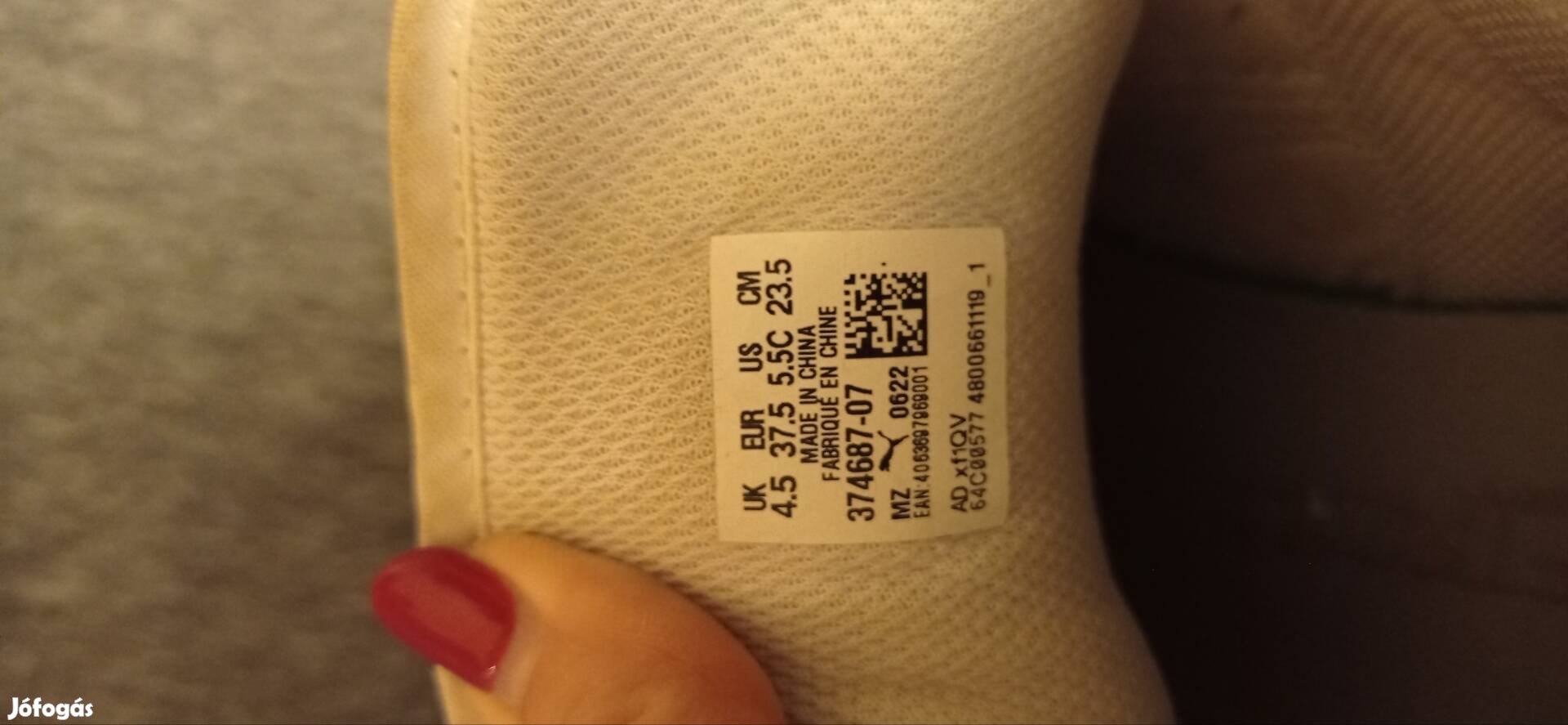 Szép állapotú 37,5 Puma magasszárú edző cipő fehér