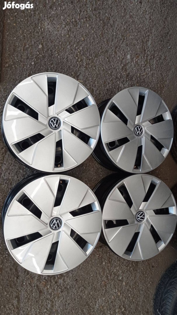 Szép állapotú 5x112 lyukosztású 18 colos használt Gyári Volkswagen acé