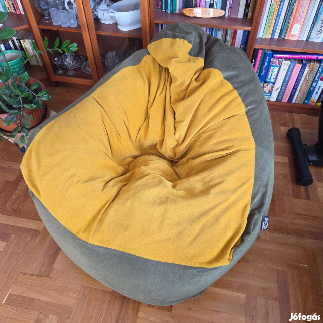 Szép állapotú Amőba babzsákfotel + puff