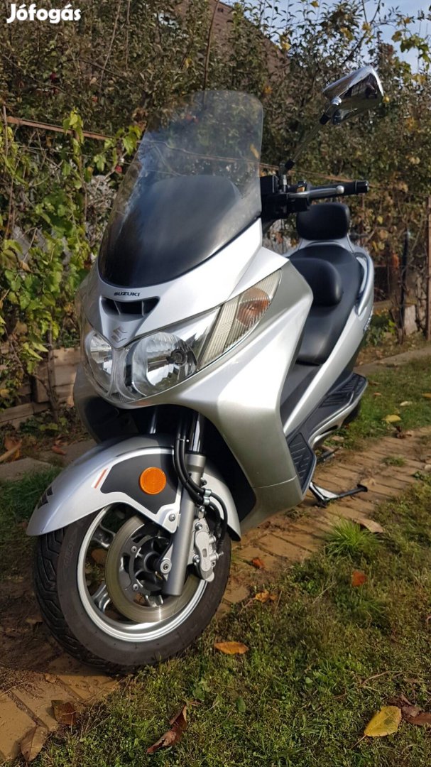 Szép állapotu Burgman 400 