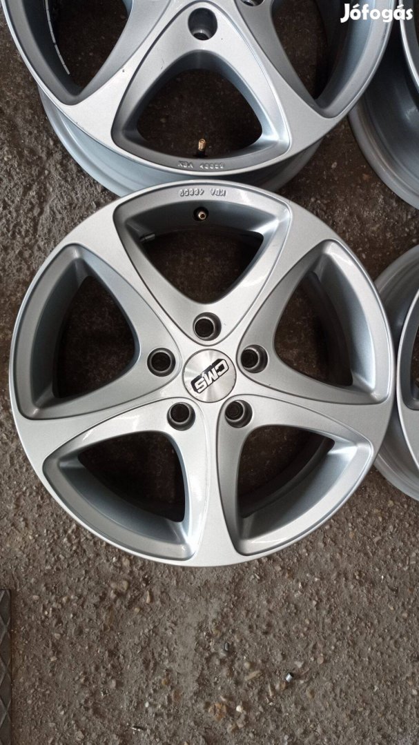 Szép állapotú CMS használt 5x112 lyukosztású 16 colos alu felni garnit
