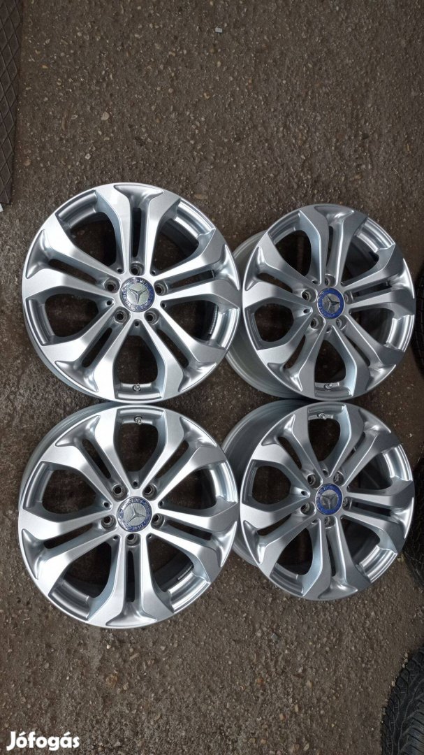 Szép állapotú Gyári Mercedes használt 5x112 lyukosztású 17 colos alu