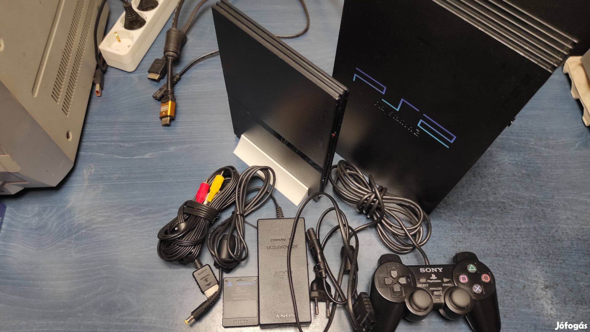 Szép állapotú Sony Playstation 2 FAT és Slim konzol egyben eladó