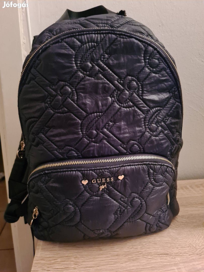 Szép állapotú fekete Guess hátizsák, táska eladó (J3BZ20 Wfto0)
