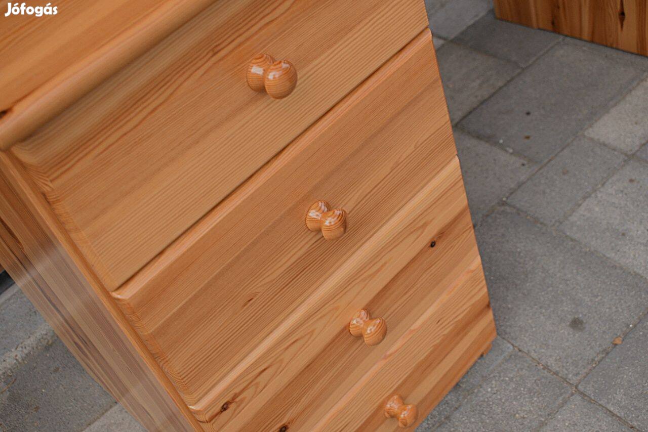 Szép állapotú vastag fenyő íróasztal