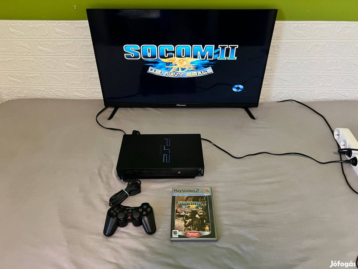 Szép esztétikai állapotú Playstation 2 PS2 FAT konzol tartozékaival