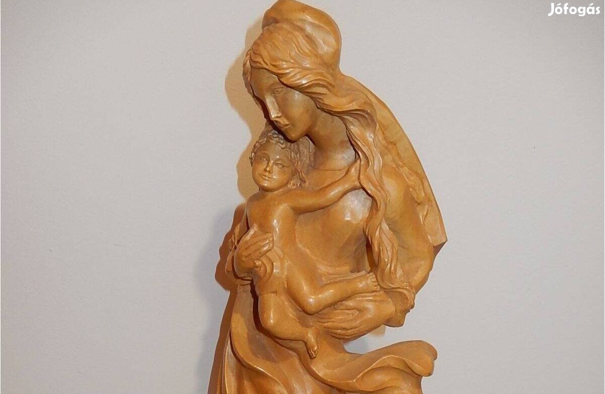 Szép faragott Mária szobor eladó