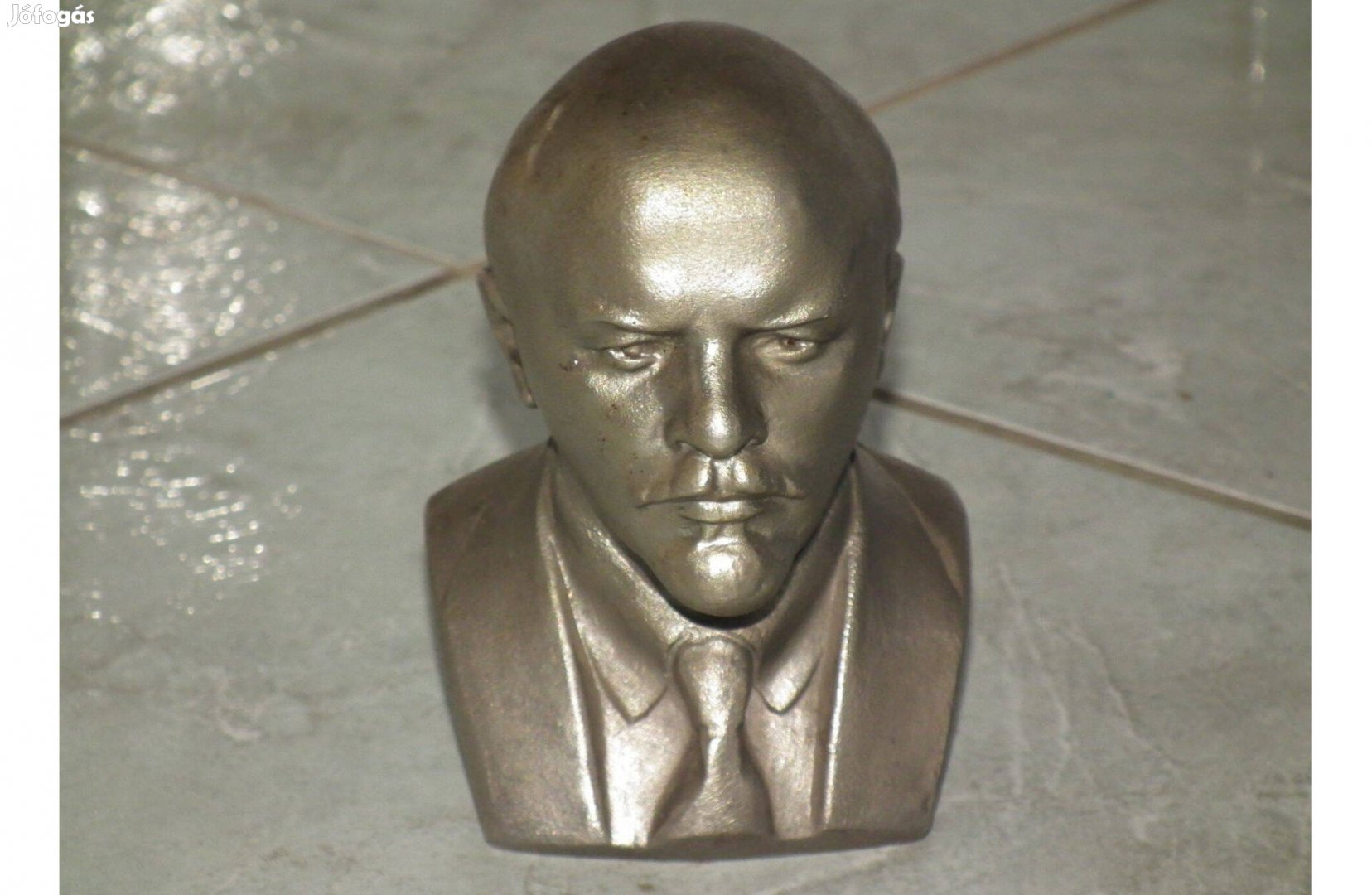 Szép jelzett Lenin mellszobor fej büszt fémből