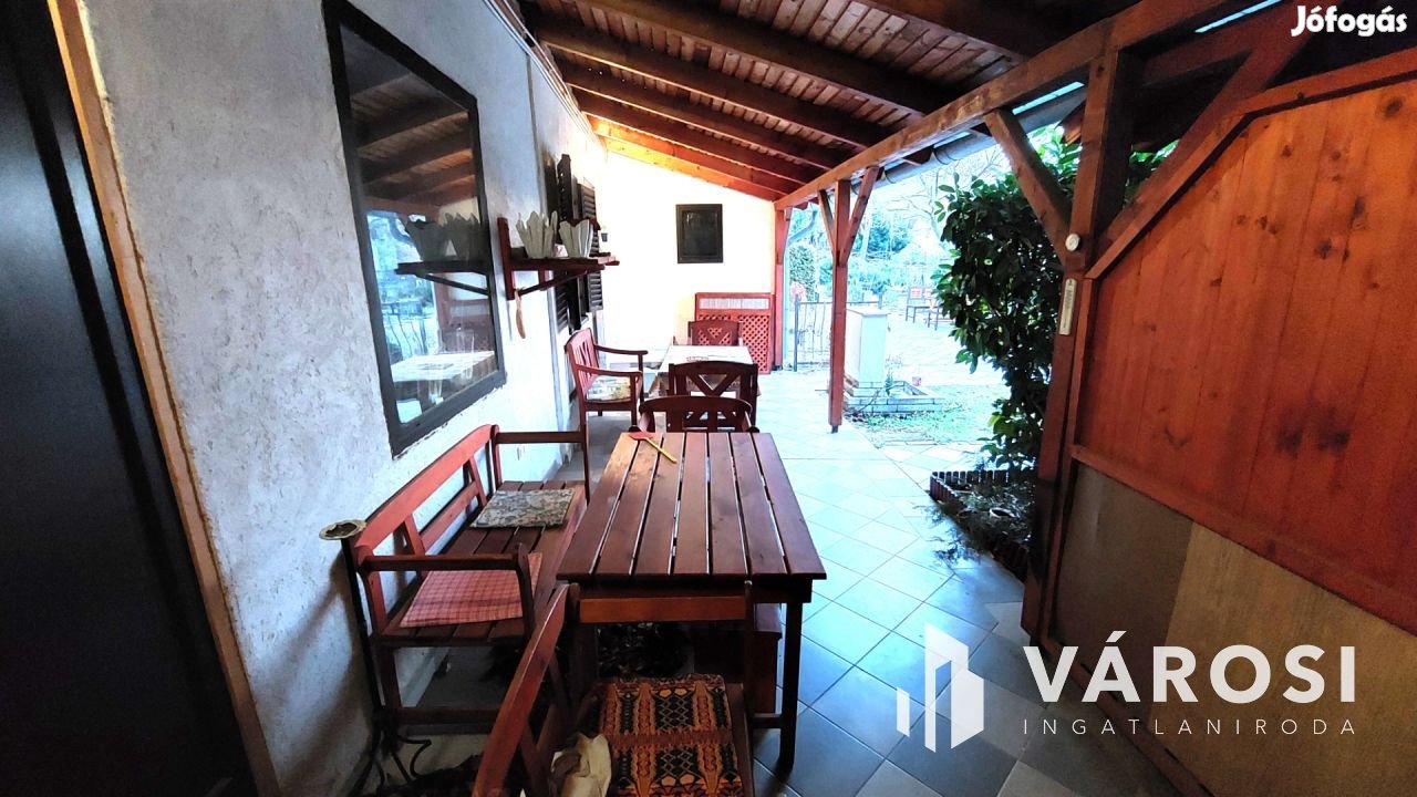 Szép kertben két nagy ingatlan egy áráért Csabrendeken