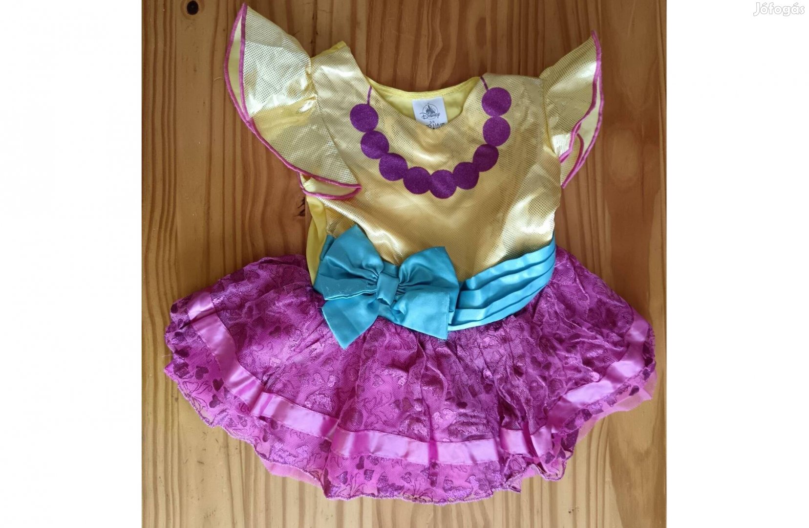Szép kislány jelmez eladó 13
