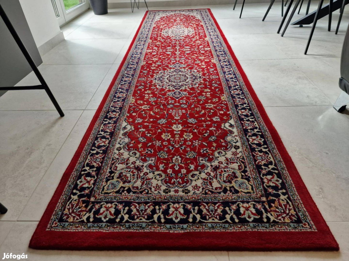 Szép mintázatú 80x300 cm futó szőnyeg MZ423