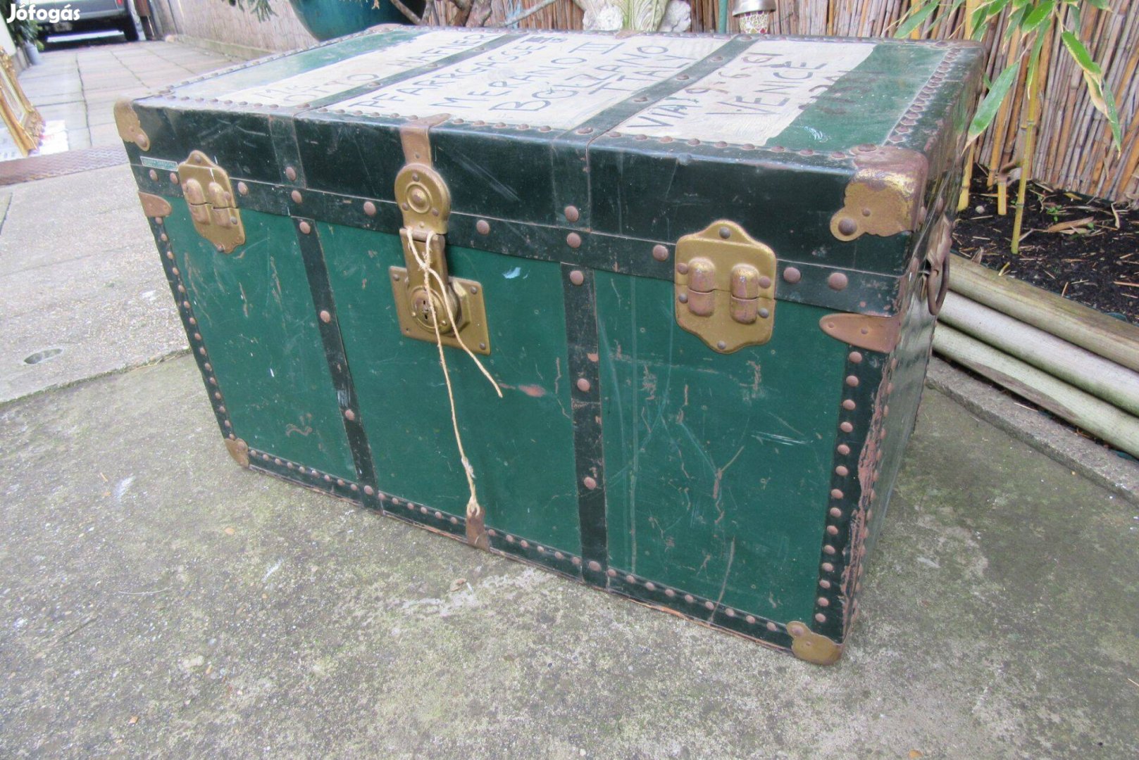 Szép régi utazó bőrönd - hajó koffer - 80 cm széles