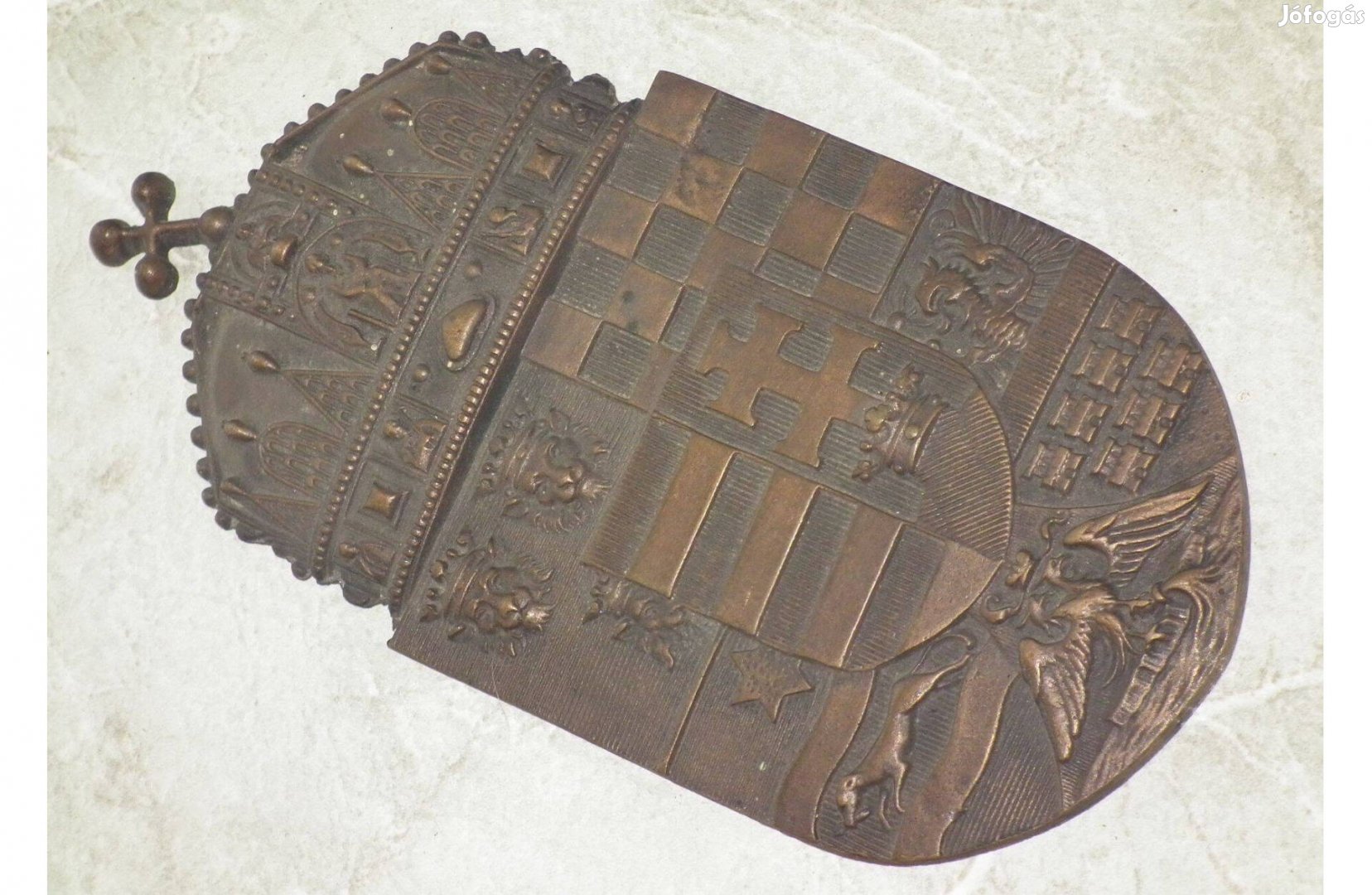 Szép vörösréz vagy bronz Történelmi Magyarország címere nr.22