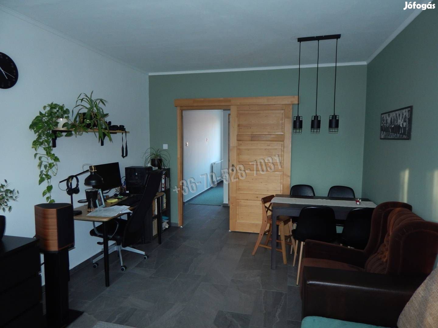 Szépen felújított 3szobahallos, erkélyes lakás Bánhidán.