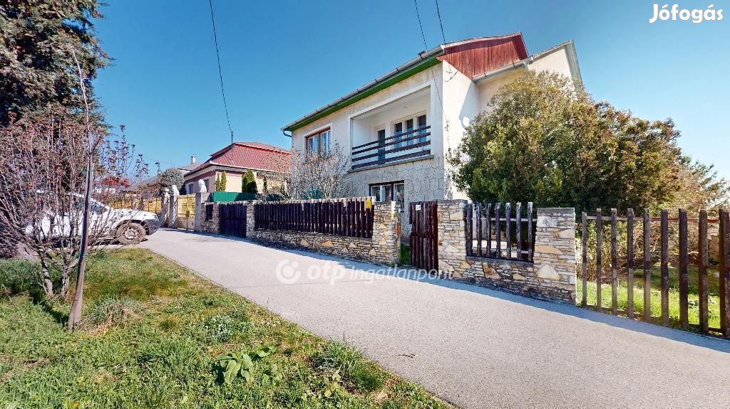Szerencsi eladó 140 nm-es ház