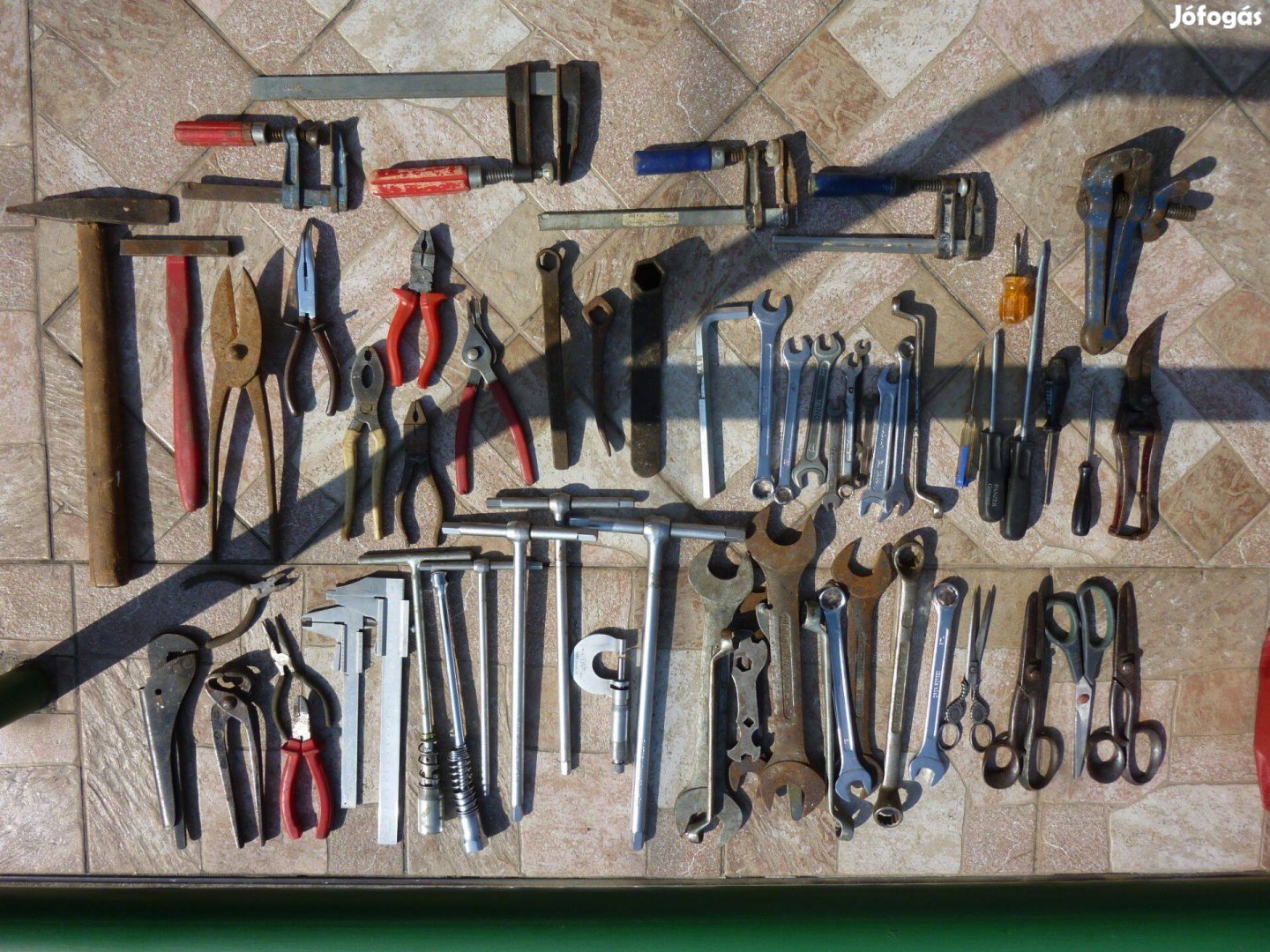 Szerszámok eladók