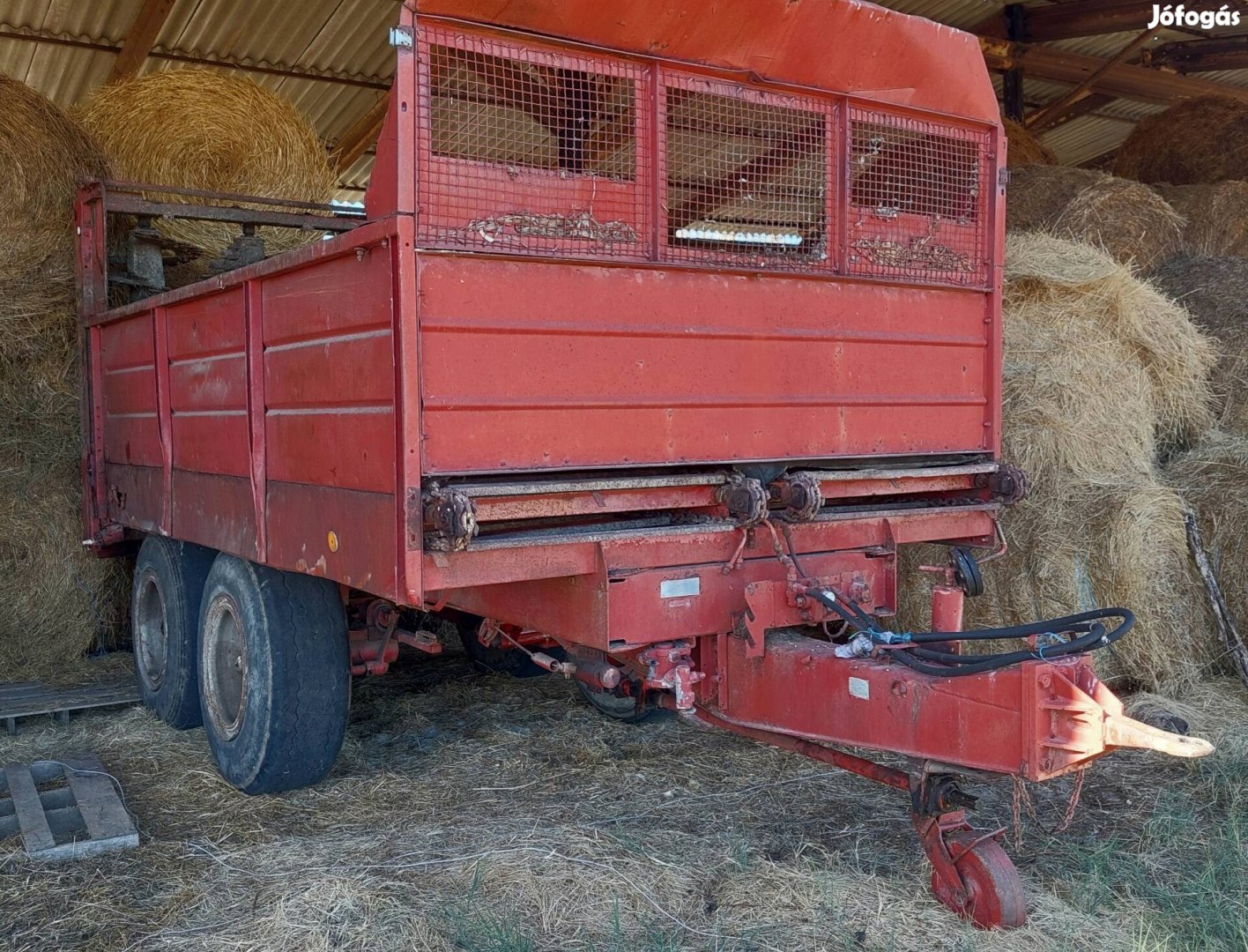 Szerves trágyaszórót eladó