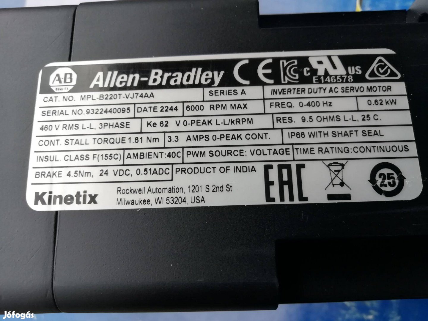 Szervó motor Allen Bradley MPL-B220T-VJ74AA