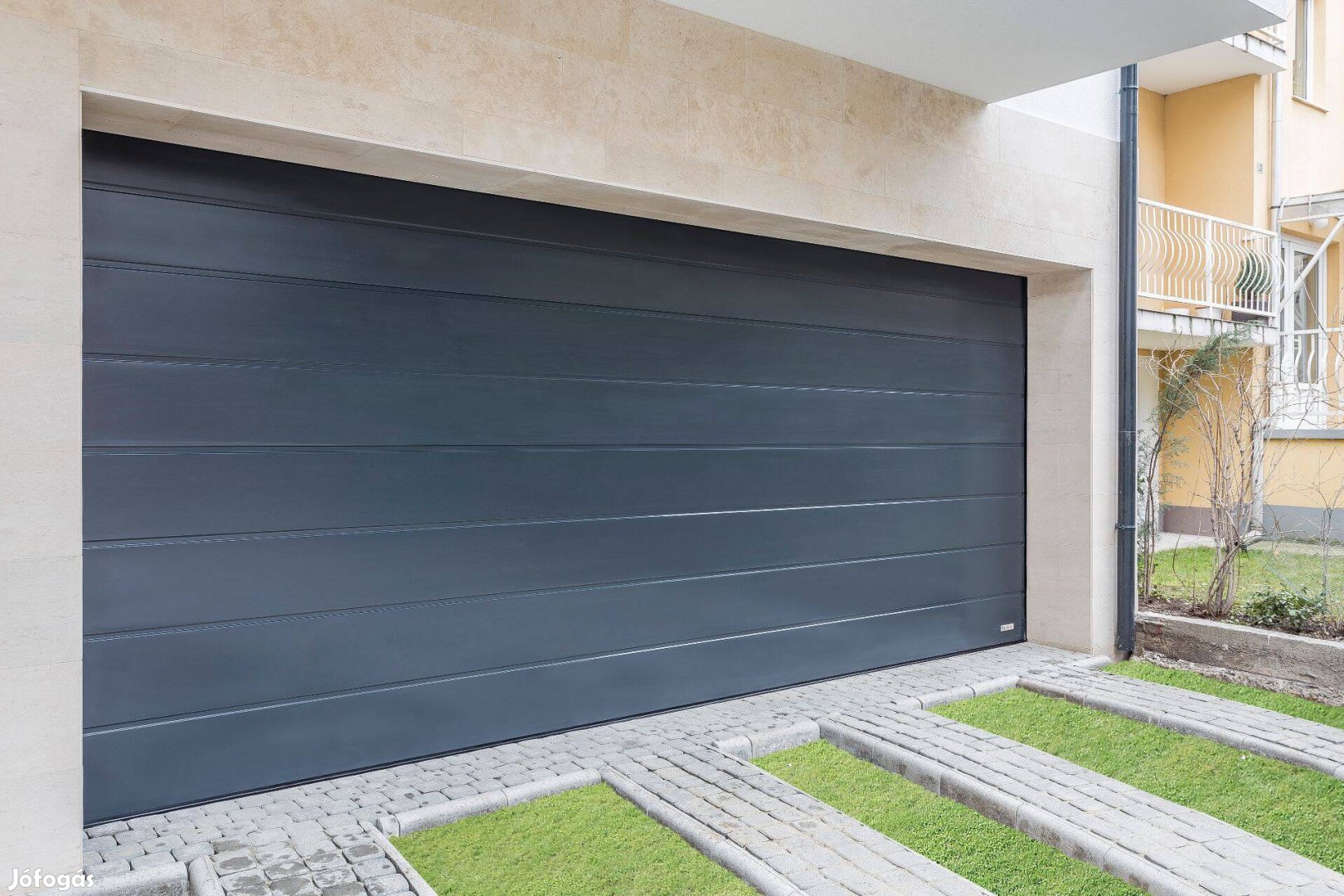 Szigetelt Garázskapu Készlet Kisöprés