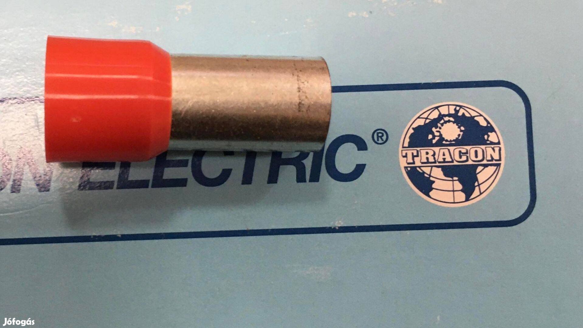 Szigetelt érvéghüvely - Tracon Electric E142