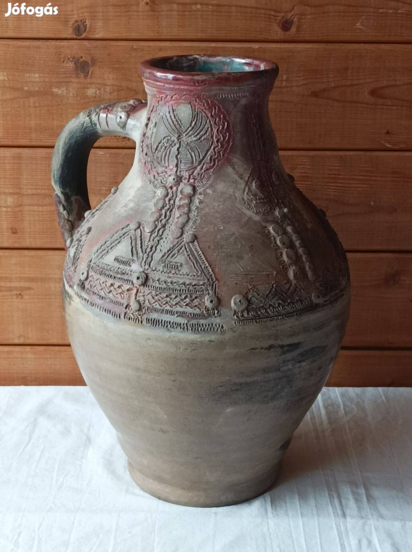 Szignózott, művészeti padló váza eladó