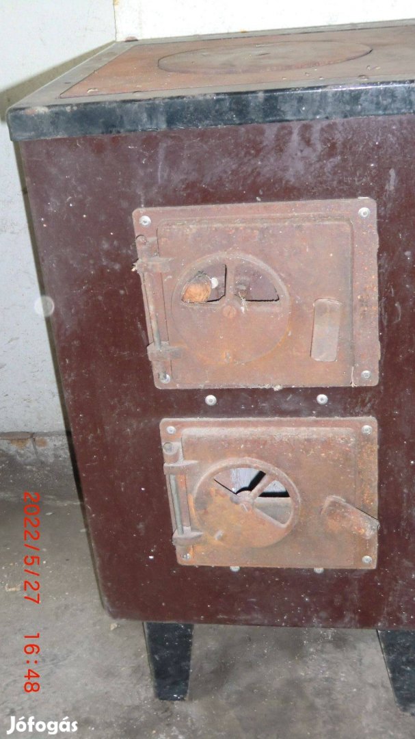 Szilárdtüzelésű kályha eladó