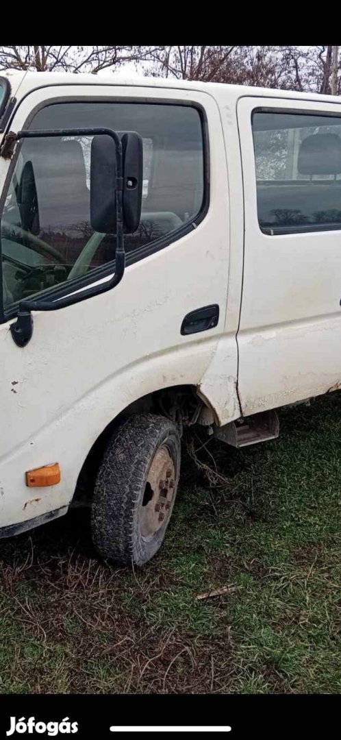 Szimpla Doka Toyota Dyna 100 150 alkatrészek