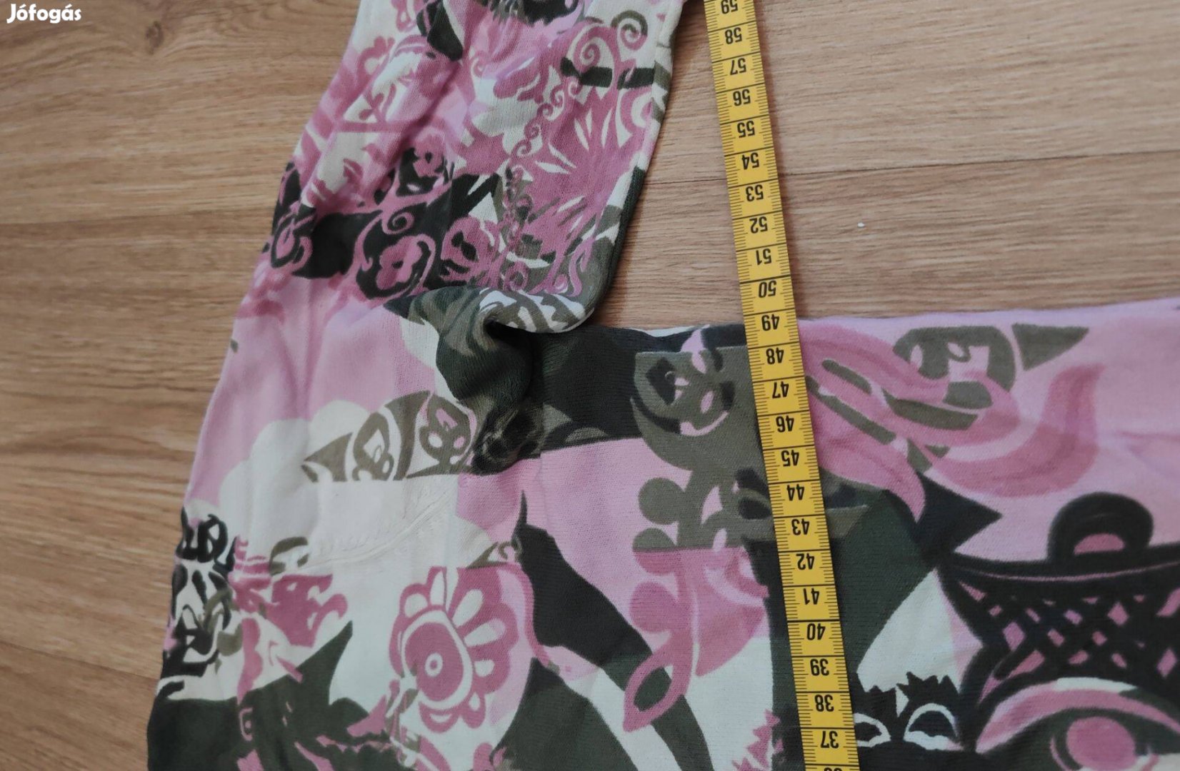 Színes pasztell vékonykötött női pulóver-felsőrész