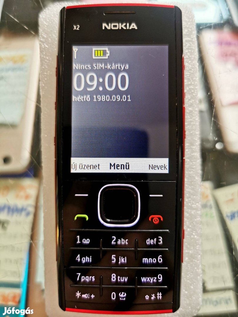 Szinte hibátlan Nokia X2 retro nyomógombos telefon független