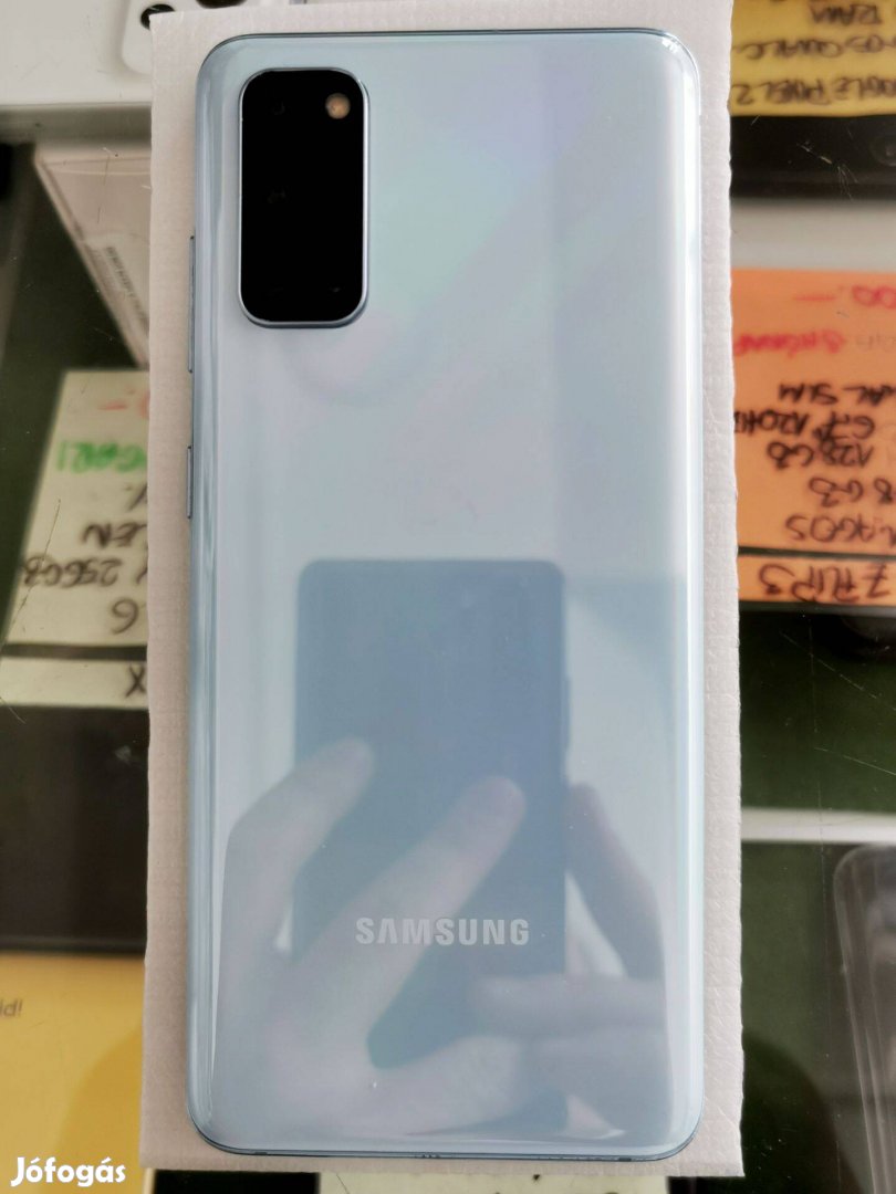 Szinte hibátlan Samsung S20 8+8/128 3 hónap garancia 6.2" 120HZ 64mpx