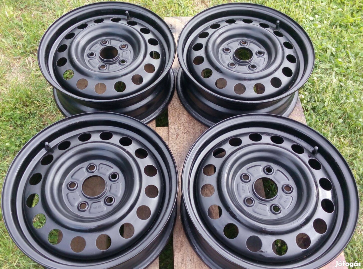 Szinte új 5x114.3 R16 Suzuki SX4 S-Cross Vitara Escudo felni + Tpms!