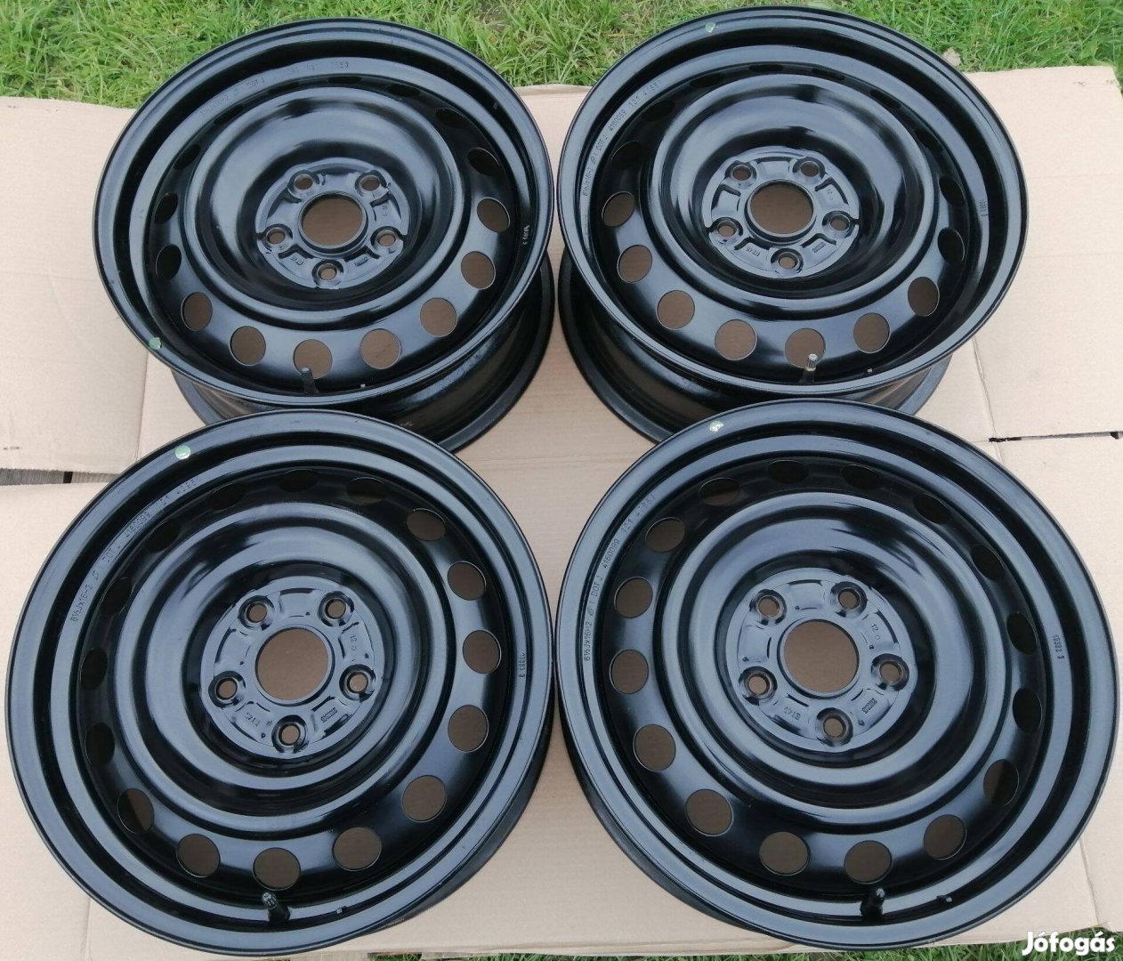 Szinte új 5x114,3 R16 Toyota Auris Avensis Corolla Prius felni + Tpms